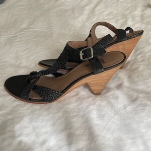 Sigerson Morrison Belle Woven Leather Block Heeled Sandal Sculptural